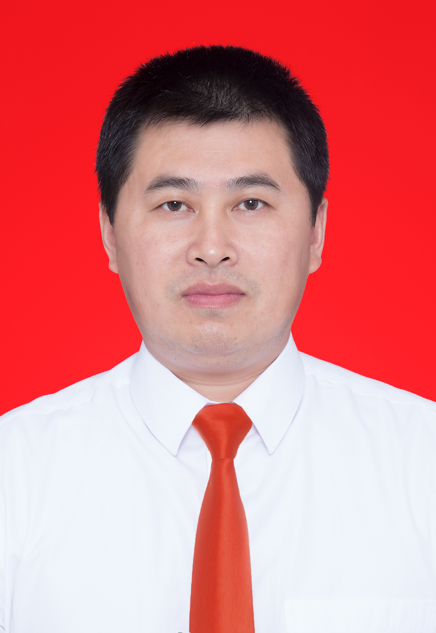 唐強(qiáng)
領(lǐng)導(dǎo)照片