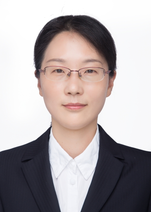 陸怡君
領導照片