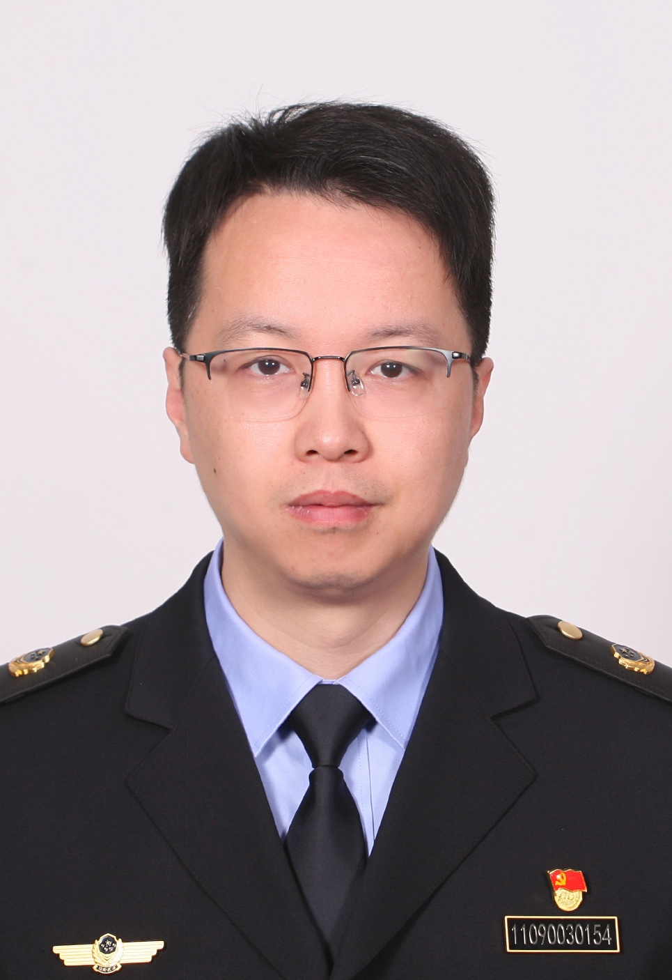 胡佳晨
領導照片