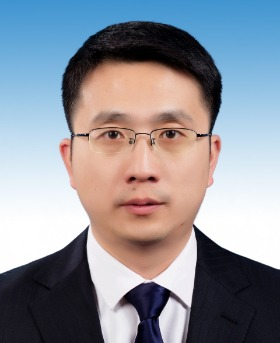 任挺領(lǐng)導(dǎo)照片