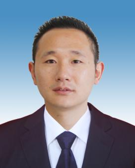 何俊杰領導照片