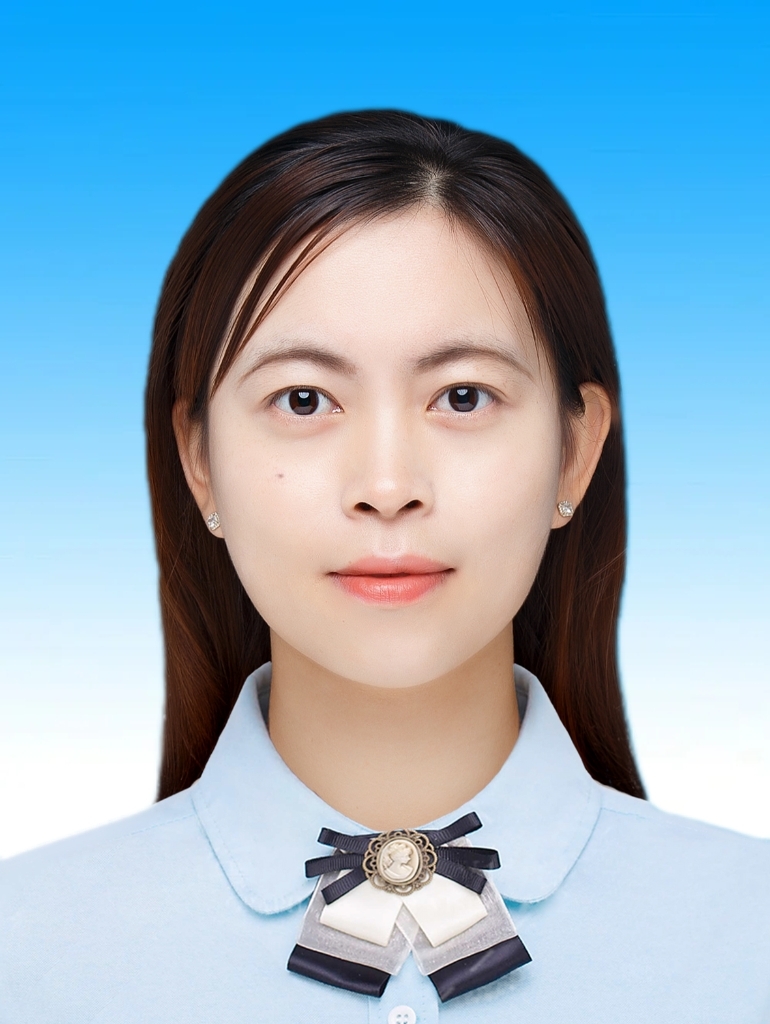 胡夢莎領導照片