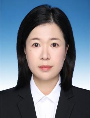 李盛姿領導照片